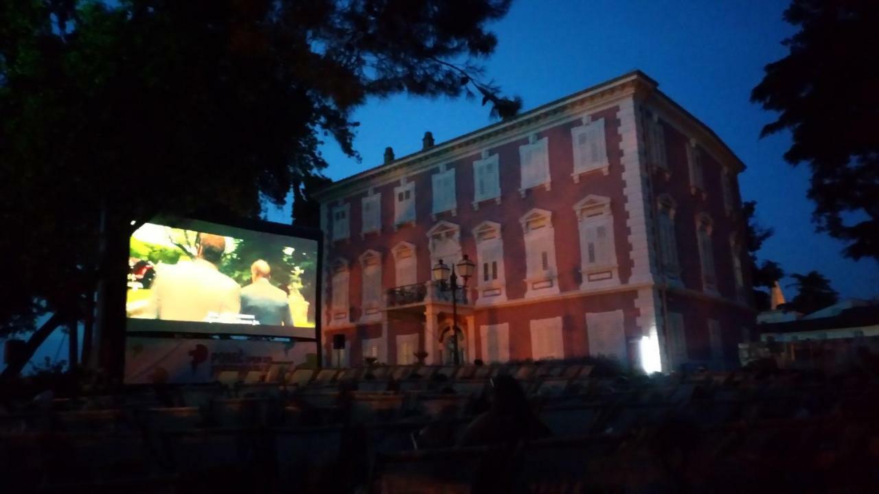 Old Town Charmer Пореч Екстер'єр фото